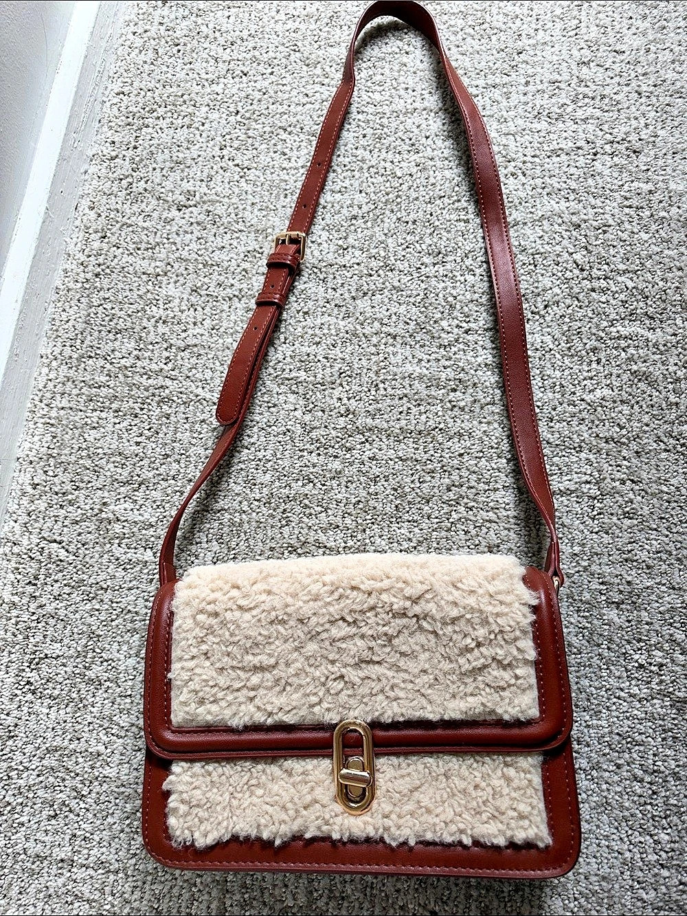 Jules Kae Faux Shearling adjustable Crossbody Bag in Brown & Cream Like New